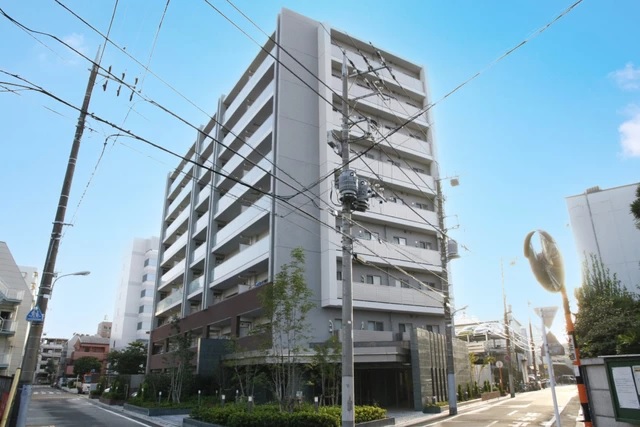無垢板を使用したナチュラルな空間
